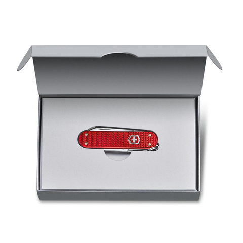 Нож-брелок Victorinox Classic SD Precious Alox, 58 мм, 5 функций, "Iconic Red" (подар. упаковка) 0.6221.401G от прозводителя Victorinox